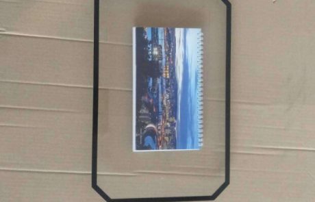 GLASS-PICTURE-FRAME_