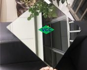 one-sided-mirror