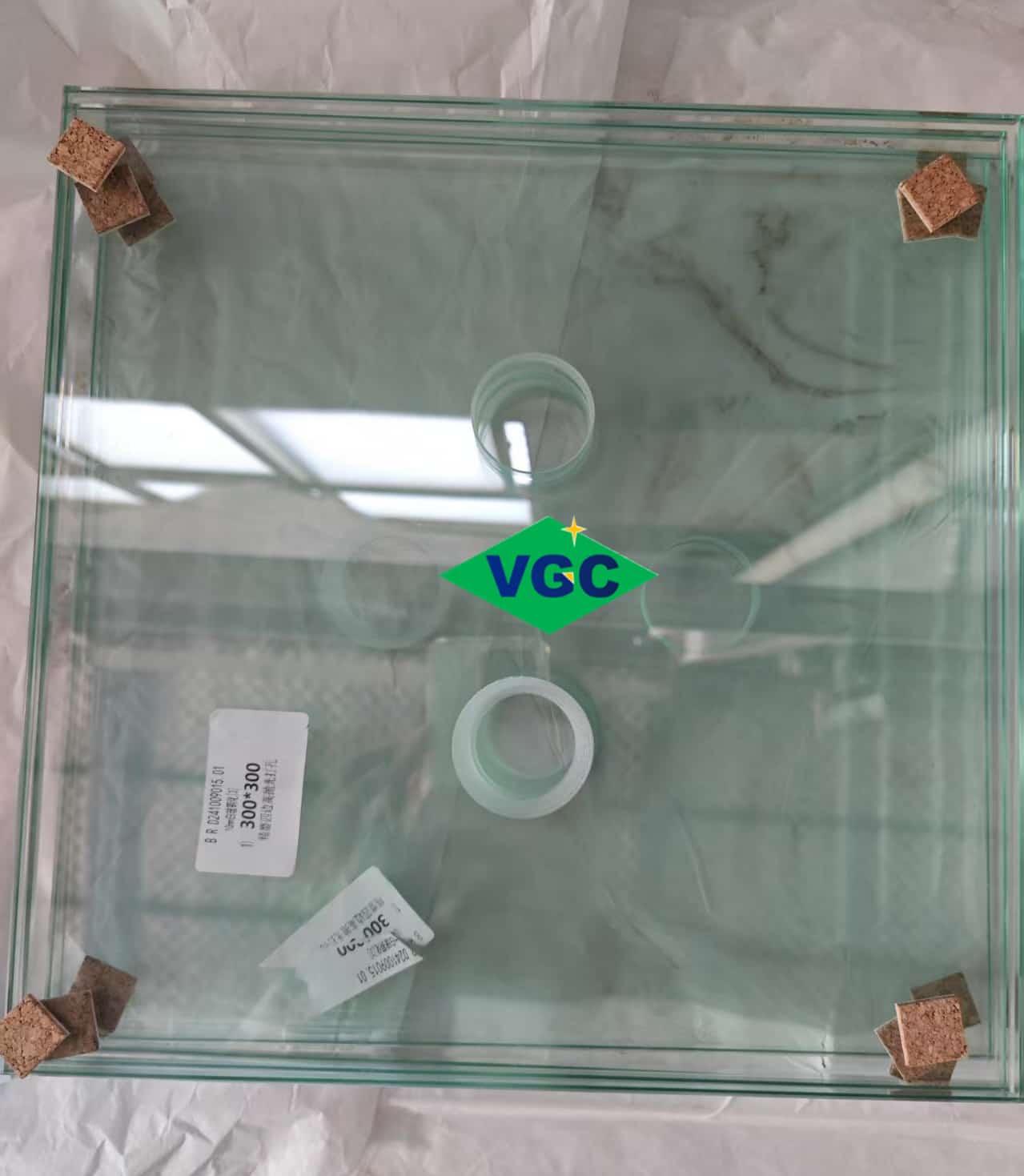 Laminated Tempered Glass With Holes