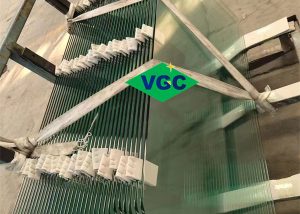 Tempered-Shatterproof-Glass-1
