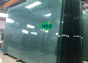 clear float glass laminated glass