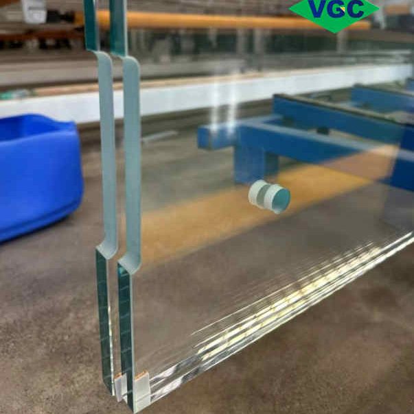 Transparent Glass Door Manufacturer