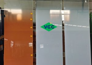 gradient laminated glass China Factory