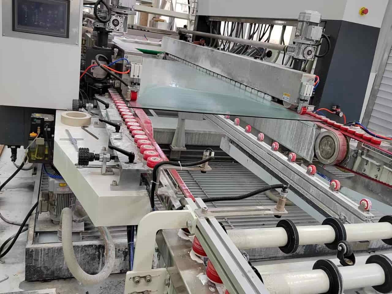 Glass CNC Processing Glass CNC Processing